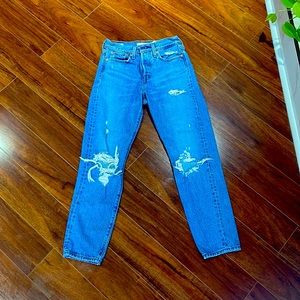 Levi’s wedgie jeans size 25 100% cotton no stretch